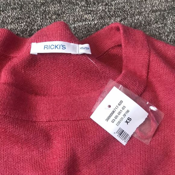 ✨2/$30✨ NWT - long sleeve knit shirt from Ricki’s - Picture 2 of 3